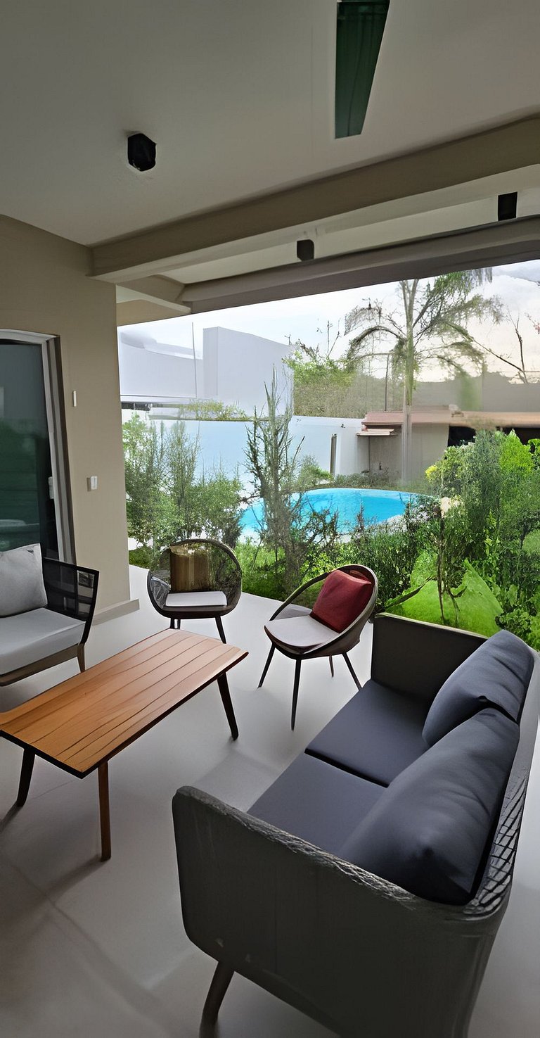 Casa Jardín, casa con alberca.
